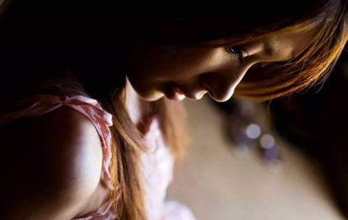 心里好煩用一段話表達的句子心情 形容焦慮的心情句子配圖2