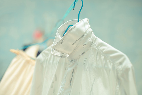 悄無(wú)聲息的默默暗戀一個(gè)人的傷感心情說(shuō)說(shuō)帶圖片2