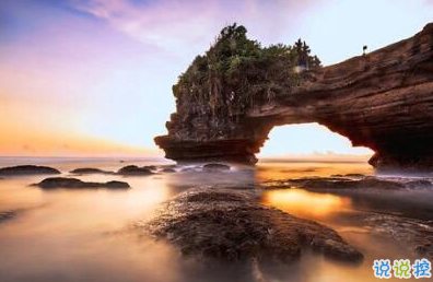 正能量說(shuō)說(shuō)配圖朋友圈必贊的：身材不好就去鍛煉，沒(méi)錢就努力去賺2