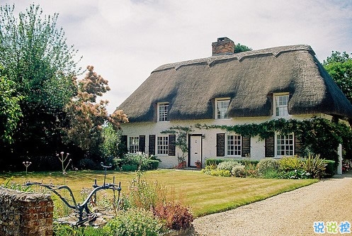 再見十月你好十一月個性說說帶圖片 11月請對我好一點心情說說11