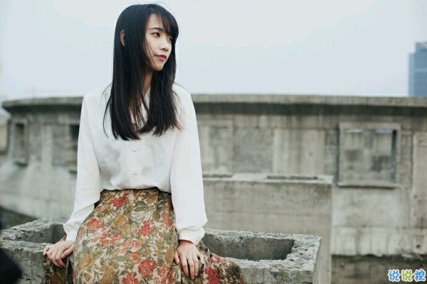 文字控喜歡的簡(jiǎn)單唯美的一句話(huà)說(shuō)說(shuō)帶圖片 煙塵滾滾一路行來(lái)我應(yīng)是迷了路了1