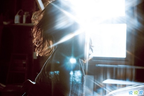 人生經(jīng)典名言說說大全帶圖片 積極向上的哲理說說配圖關(guān)于人生和成長5