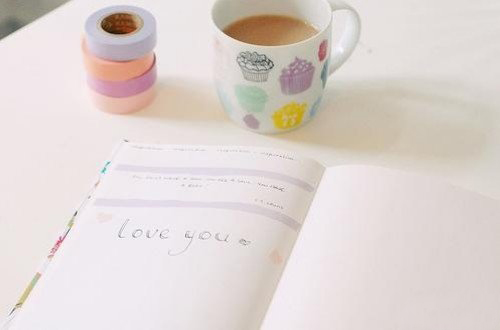 關(guān)于愛情的傷感難過句子帶圖片 我們兩個之間的進度條可能也就只到這里了吧11