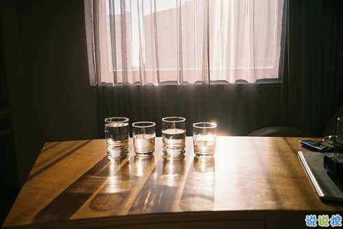 傷感意境適合失戀后發(fā)的說(shuō)說(shuō)帶圖片 不打擾是我的溫柔7