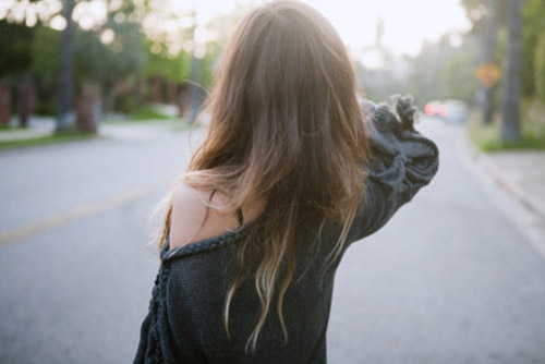 適合女生發(fā)說說的霸氣超拽個(gè)性說說帶圖片11