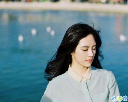 有詩(shī)意的唯美帶圖片的說說精選 一段話帶唯美的說說不期待不將就9