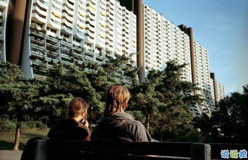 勵(lì)志正能量的心靈雞湯句子和圖片 勇敢的少年啊請你大膽往前走別回頭5