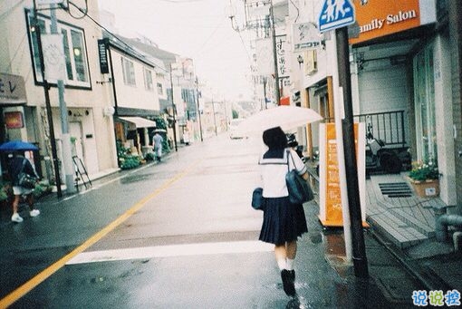 我們一路走來都很堅強的勵志說說帶圖片 很正能量的經(jīng)典勵志說說1