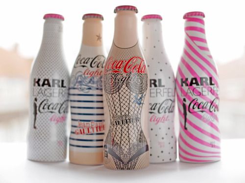 傷感悲傷難過的愛情說說帶圖片 直到耐心耗盡風(fēng)浪平息還是沒等到他的那句我喜歡你16