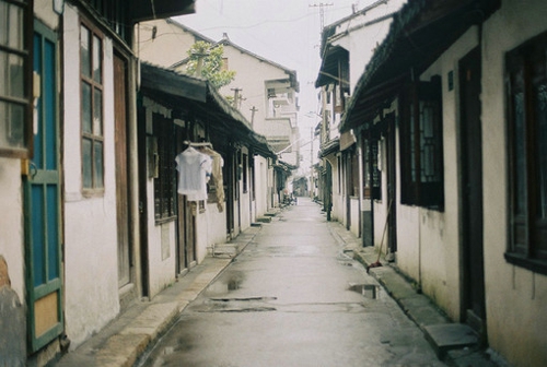 社會現(xiàn)實人情冷暖句子帶圖片 現(xiàn)實又很扎心的句子看透一切配圖15