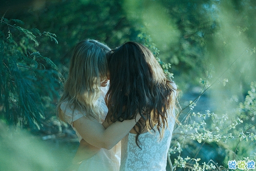 一個人有些孤獨的簡單圖片說說 用一生時間與你話別9