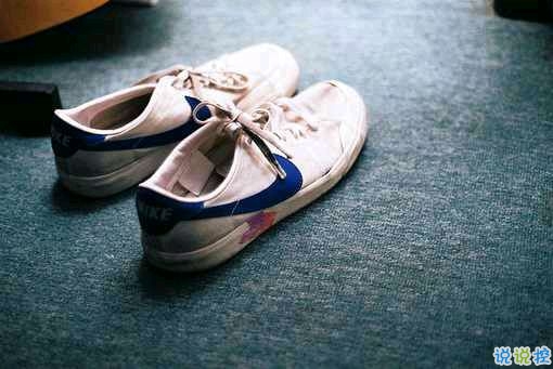 2018微博上很火的傷感愛(ài)情說(shuō)說(shuō)帶圖片 特別傷感難過(guò)到想哭的傷感說(shuō)說(shuō)11