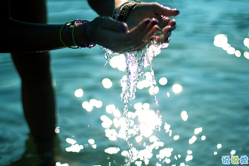 2019下雨天傷感心情說說帶圖片 忍不住傷心流淚的說說合集12