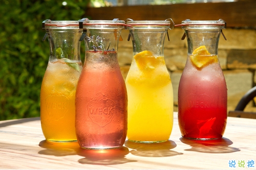 抖音最火的愛情句子簡短的 打動(dòng)人的經(jīng)典愛情說說1