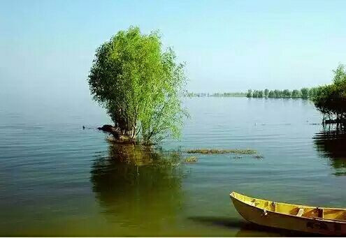 讓人難過傷感愛情說說帶圖片 差一點(diǎn)就抱住他了我再睡一會兒試試6