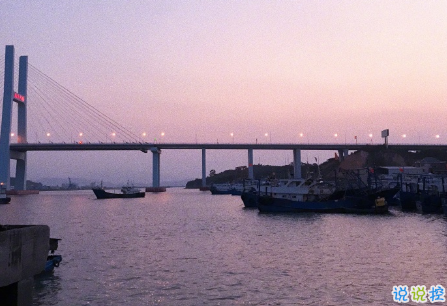 抖音比水還干凈的句子帶圖片精選14條 簡(jiǎn)單又干凈的唯美說(shuō)說(shuō)配圖1