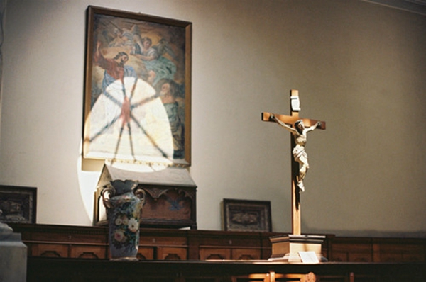 關(guān)于人生的很現(xiàn)實(shí)的哲理說(shuō)說(shuō)帶圖片 時(shí)間奪去了我們輕狂的眼神卻給了我們嘴角上揚(yáng)的資本2