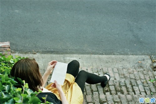 朋友圈用歌詞表達(dá)心情的傷感說說 歌曲表達(dá)傷感心情說說配圖6