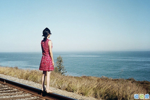 簡單的一句話唯美有哲理的英文句子 時(shí)間可以治愈一切1