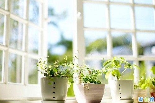 帶著淡淡憂傷的傷感說(shuō)說(shuō)2018 適合女生的稍微有些難過(guò)的傷感說(shuō)說(shuō)2