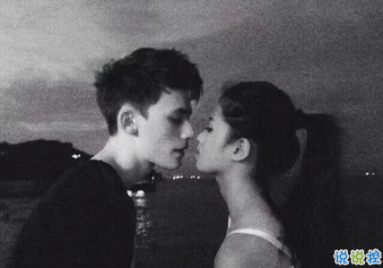 朋友圈情人節(jié)說說配圖2019 我喜歡這世界也喜歡你13