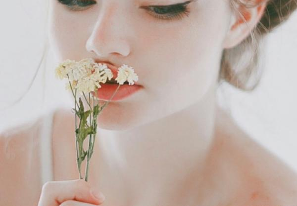 愛情中的甜蜜小句子 喜歡一個人的文藝小清新說說帶圖片6