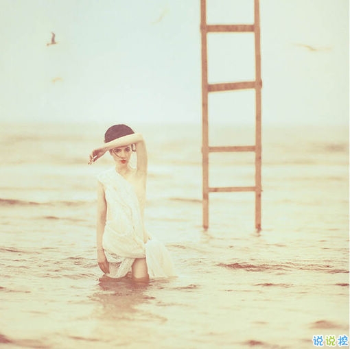 2018年勵(lì)志說說圖片致自己 永遠(yuǎn)不用討好一個(gè)不懂你的人2