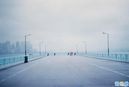 治愈系個(gè)性唯美說說帶圖片 2018朋友圈很火的唯美文藝說說配圖3