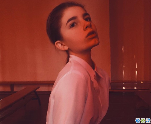 適合女生的愛情說說帶圖片最新 一不小心太喜歡你了9