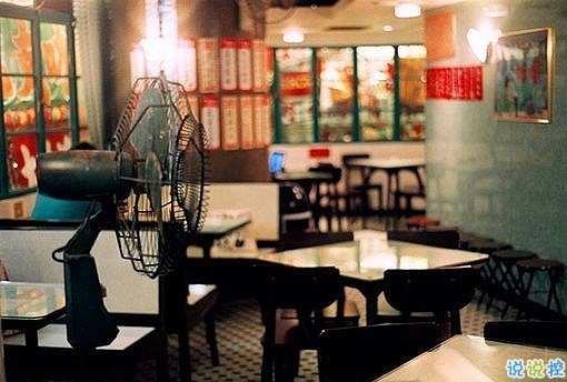 微信唯美憂傷說說一句話帶圖片 適合悲傷時(shí)發(fā)的唯美句子15