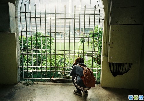 文藝簡單適合發(fā)空間說說的句子 我想寫給你的三行情書11