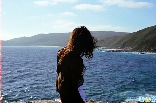 精辟又內(nèi)涵的個(gè)性說說心情短語 對(duì)人生思考的個(gè)性心情說說1