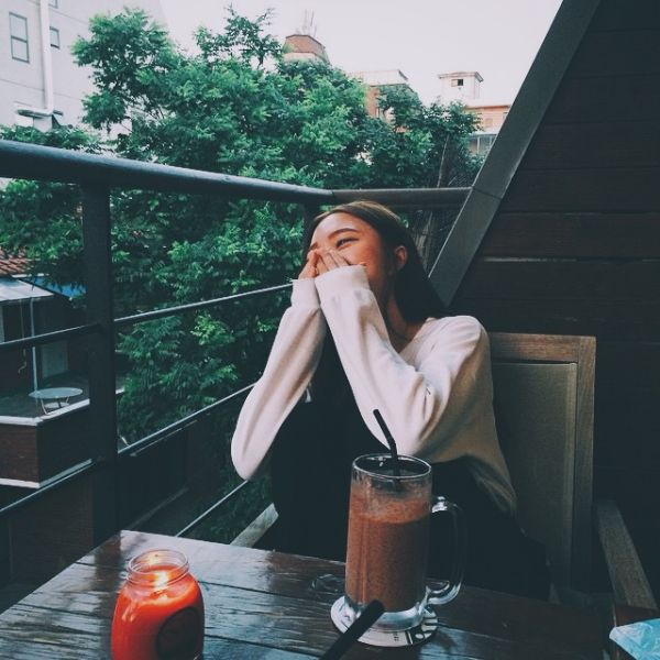 00后喜歡發(fā)的搞笑內(nèi)涵說(shuō)說(shuō)精選2