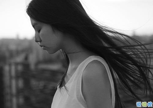 一個(gè)人獨(dú)處時(shí)候的孤獨(dú)是什么感覺(jué)呢？14