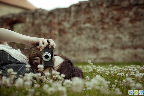 朋友圈吸引人的經(jīng)典說說帶圖片2019精選 看似簡單其實(shí)很具意義的句子6