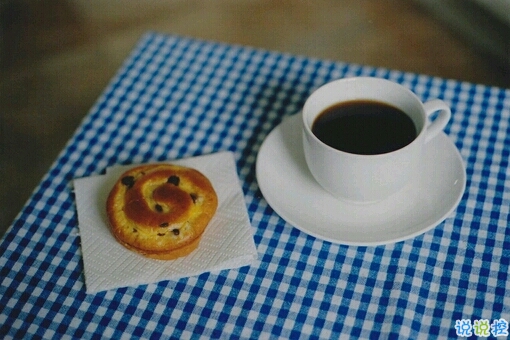 簡(jiǎn)單唯美的一句話圖片說說有道理的那種 生活需要一點(diǎn)詩意8