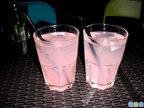 真心愛一個(gè)人的說說帶圖片 自從遇見你人生苦短甜長(zhǎng)3