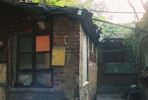 關(guān)于愛情的簡單有哲理的句子帶圖片 不要貪心找到那個對的人就第一時間決定吧1