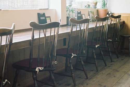 關于生活的有點傷感但很現(xiàn)實的圖片說說 哭也不會改變什么這個世界從來不會對任何人溫柔1