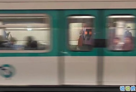 唯美說說配圖傷感篇2018:年紀(jì)大了只想跟相處不累的人在一起10