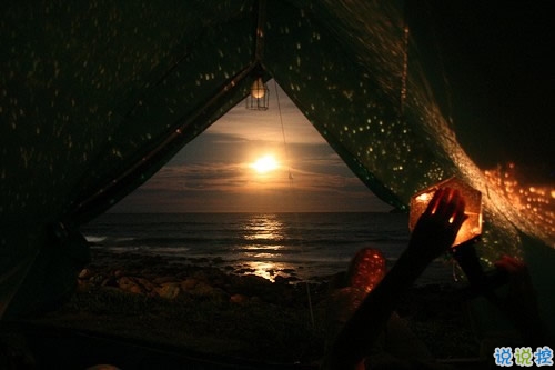 再見十月你好十一月個性說說帶圖片 11月請對我好一點心情說說13