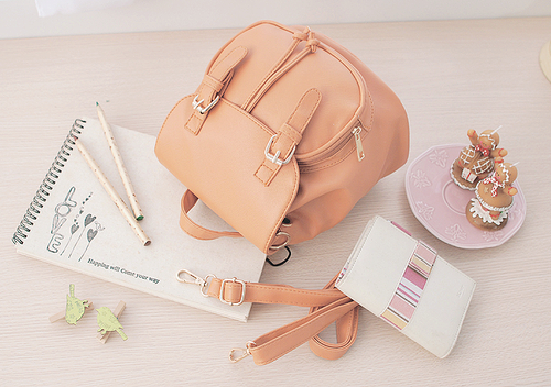 甜蜜又充滿少女心的愛情說(shuō)說(shuō)帶圖片 你說(shuō)我是個(gè)溫柔的人其實(shí)我在你面前才最溫柔8