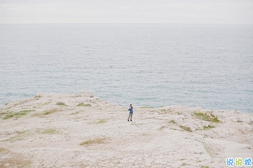 一顆心已經(jīng)傷痕累累的愛情說說 不敢再相信愛情的悲傷說說20195