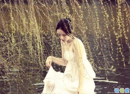 經(jīng)典有道理的說說帶圖片：我讀過很多書，但后來大部分都被我忘記了12