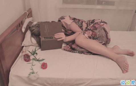 qq朋友圈關(guān)于愛(ài)情的圖片說(shuō)說(shuō)大全2018 陪你直到世界盡頭1