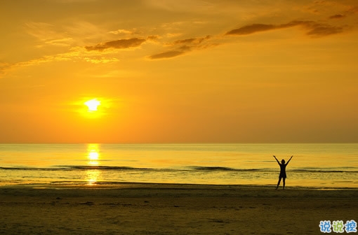 讓人撕心裂肺的唯美說說配圖 愛令人窒息的句子大全帶圖片11