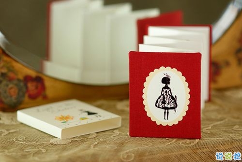 送給孤獨(dú)的自己的傷感說(shuō)說(shuō)配圖 看完想哭的傷感說(shuō)說(shuō)1