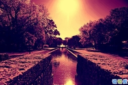 男生傷感說(shuō)說(shuō)心好累了 男生發(fā)朋友圈的傷感難過(guò)句子2