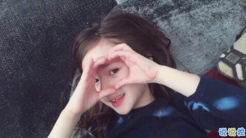 文字控圖片說(shuō)說(shuō)精選：希望你能越來(lái)越喜歡我，然后表現(xiàn)得明顯一點(diǎn)3