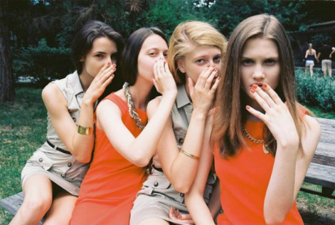 那些讓你聽(tīng)到忍不住哭泣的經(jīng)典歌詞圖片說(shuō)說(shuō)4